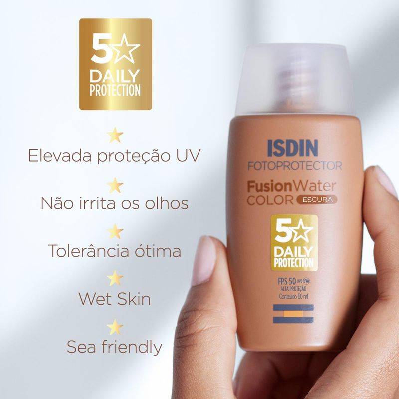 Protetor Solar Facial Isdin Fusion Water FPS 50 Color Escura - 50ml