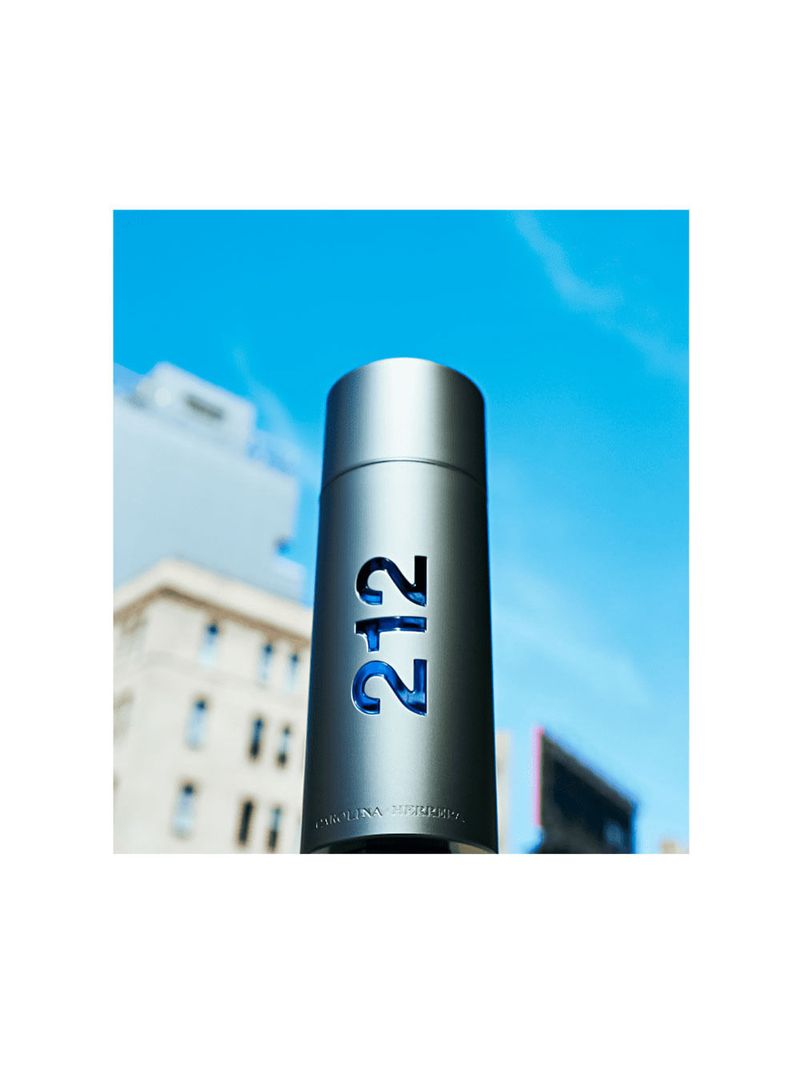 Carolina Herrera 212 Men NYC Eau de Toilette - Perfume Masculino