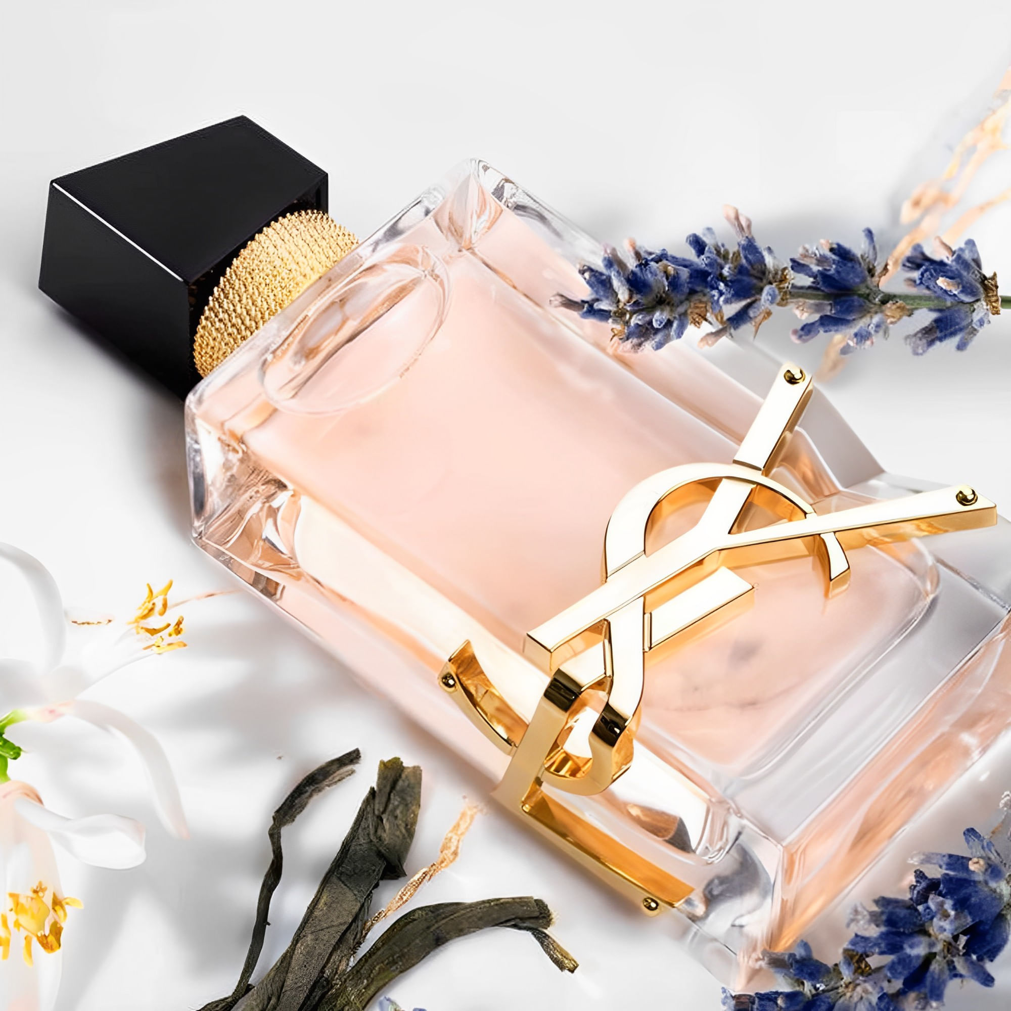 Perfume Feminino Libre 50ml Eau de Toilette Yves Saint Laurent