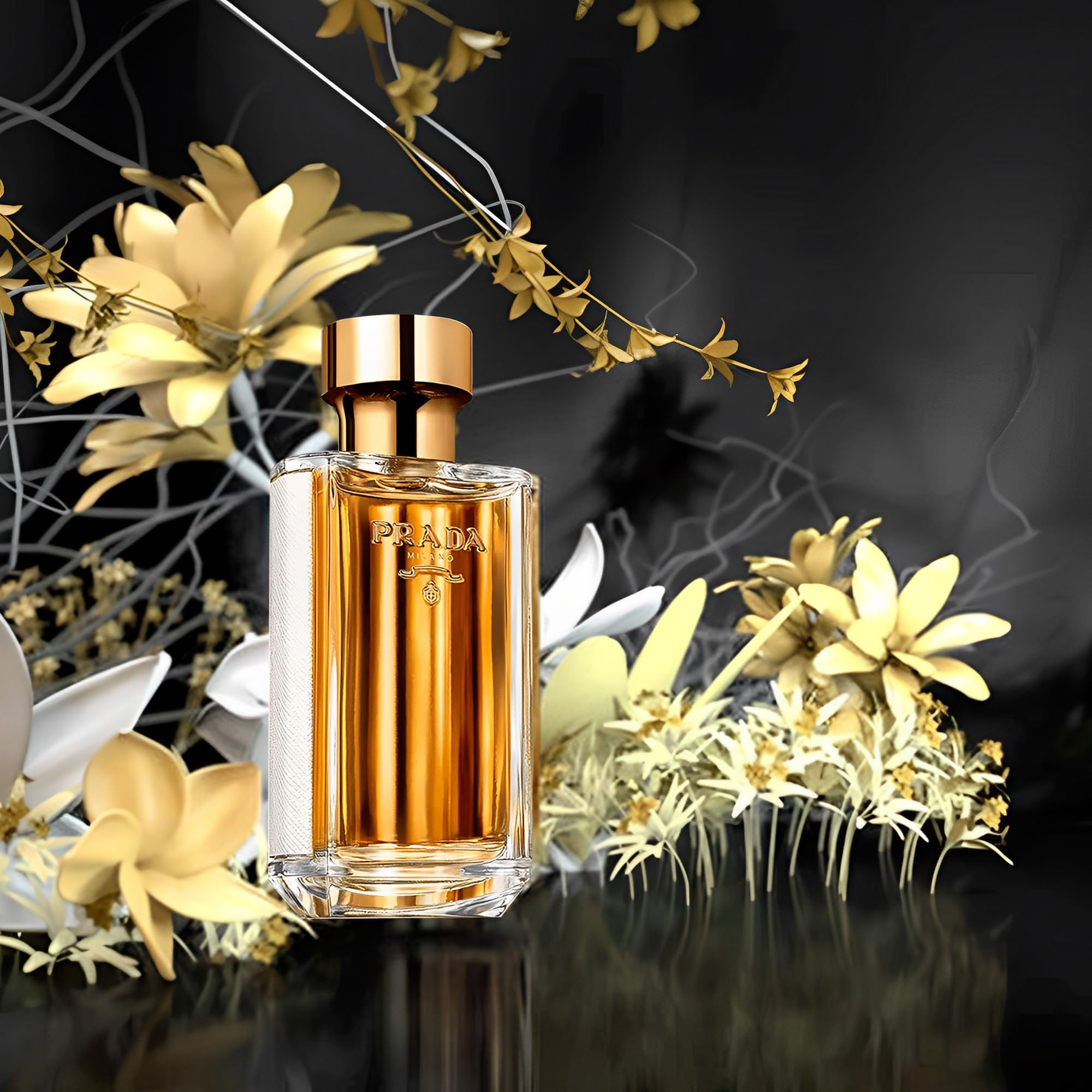 Prada La Femme Eau de Parfum - Perfume Feminino - FARMALIFE