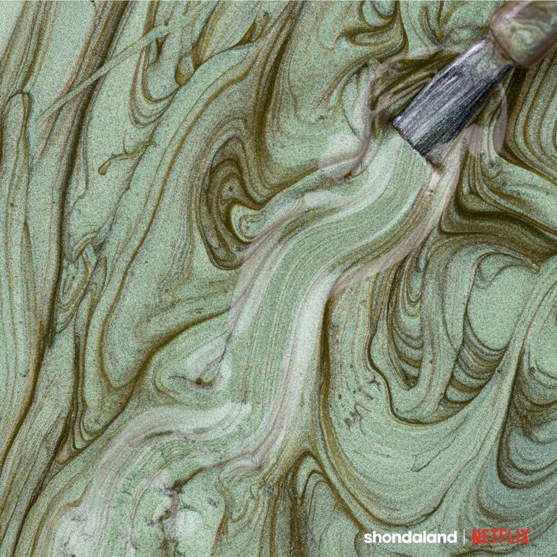 Esmalte Verde Risqué Bridgerton Uma Abelha me Contou Metálico - 8ml