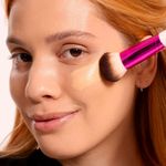 Ruby Kisses Multifunctional Brush - Pincel Multifuncional para Maquiagem