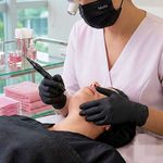Máscara Tripla Descartável Supreme Preta 50 unidades